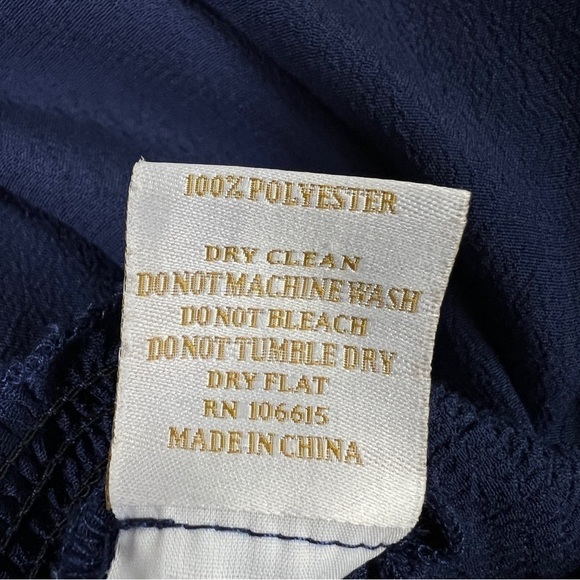 2 Chic Luxe Navy Lace Off the Shoulder Bell Sleeve Dress size: One Size - Picture 11 of 13